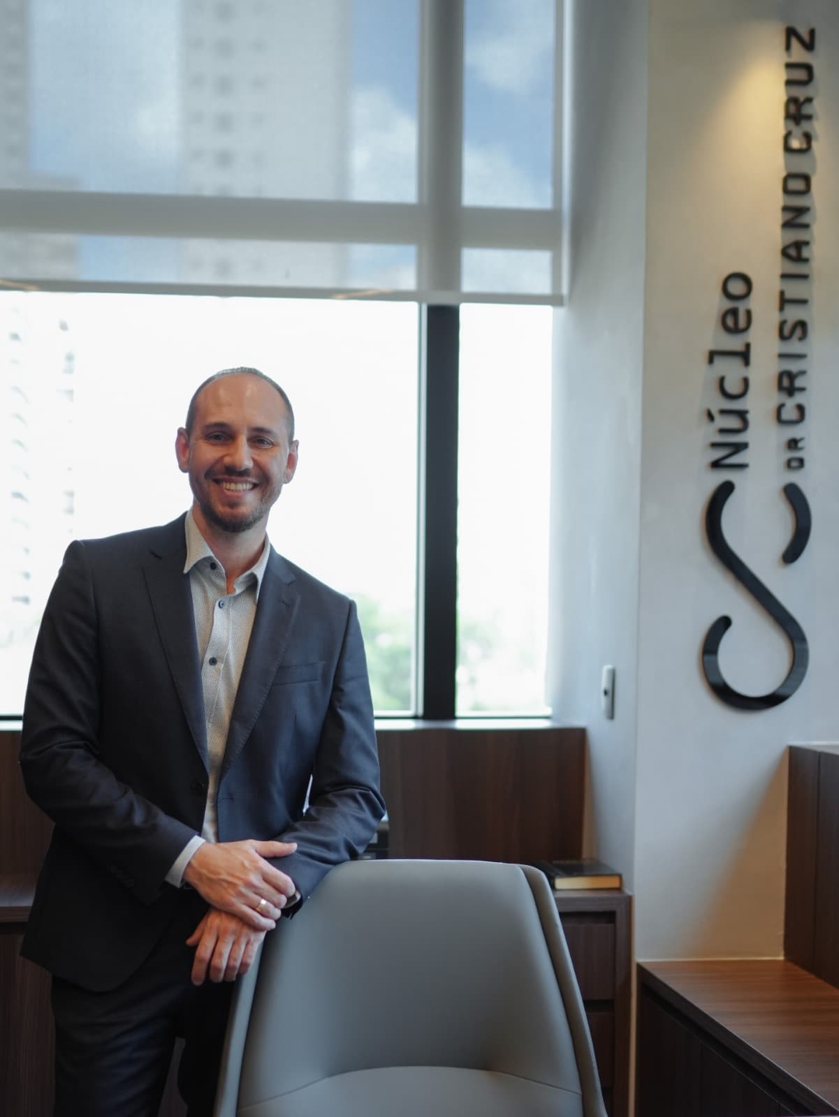 Dr. Cristiano Cruz - Médico Nutrólogo